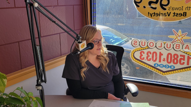 Emily Stowe promoting the upcoming I.C. School Color Fun Run/Walk