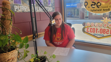 Sarah Mitchell with the Floyd County ISU Extension