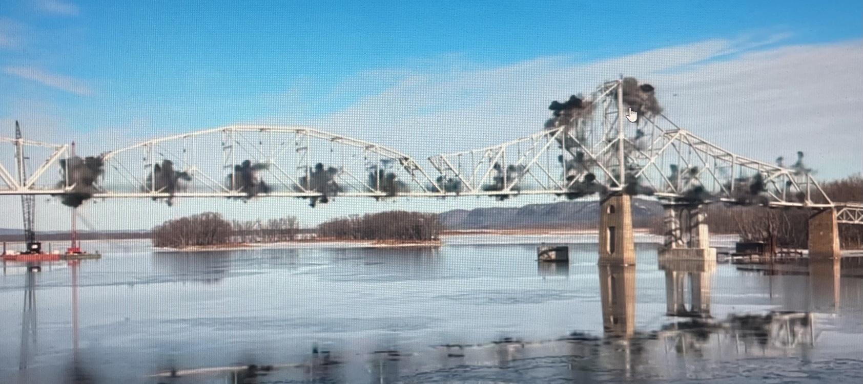 Iowa 9/WIS 82 Mississippi River Bridge is No More