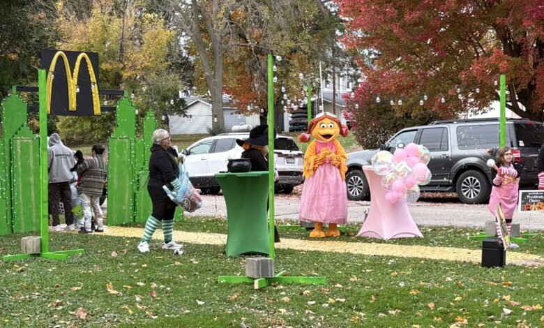31st Annual Spookwalk in Charles City Treated to Dry, Comfortable Weather soifer spookwalk